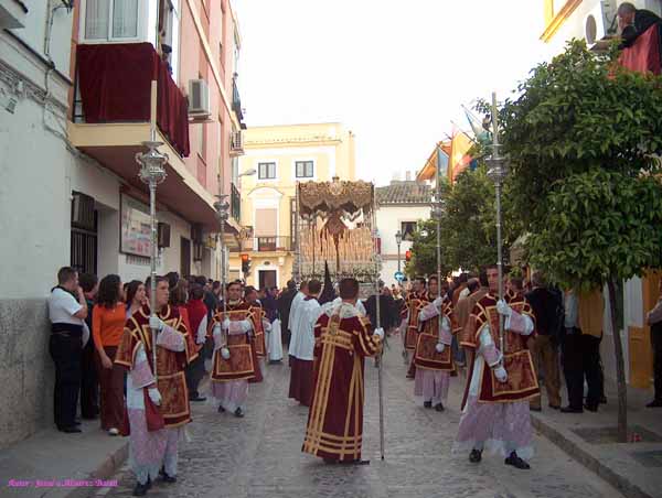 Cuerpo de Acólitos del Paso de palio de la Hermandad de la Candelaria