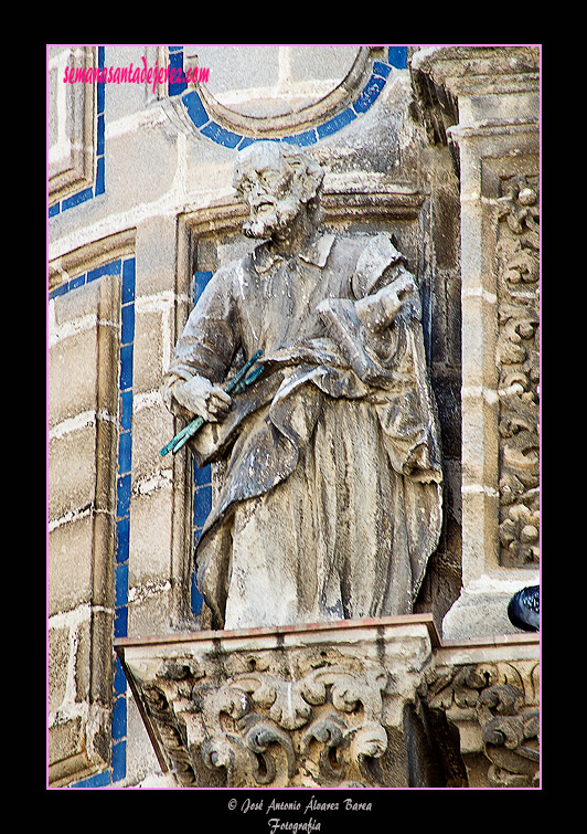 San Pedro (Fachada Principal de la Santa Iglesia Catedral)