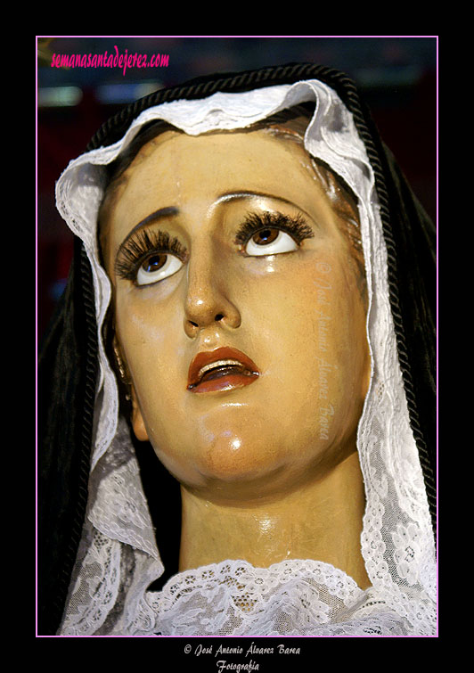 Nuestra Señora de Amor y Sacrificio