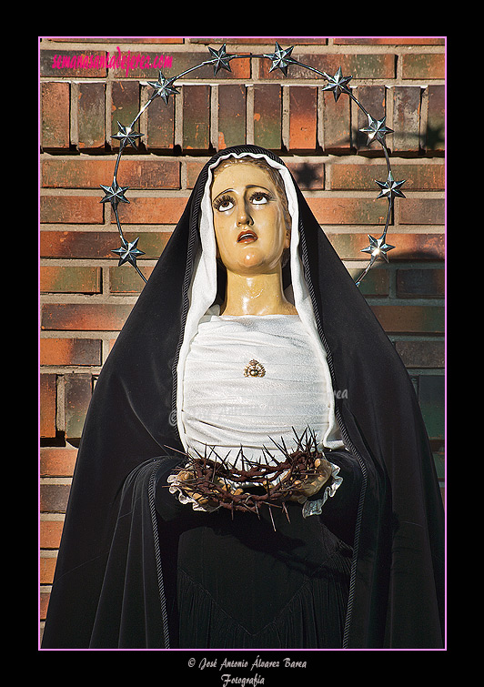 Nuestra Señora de Amor y Sacrificio