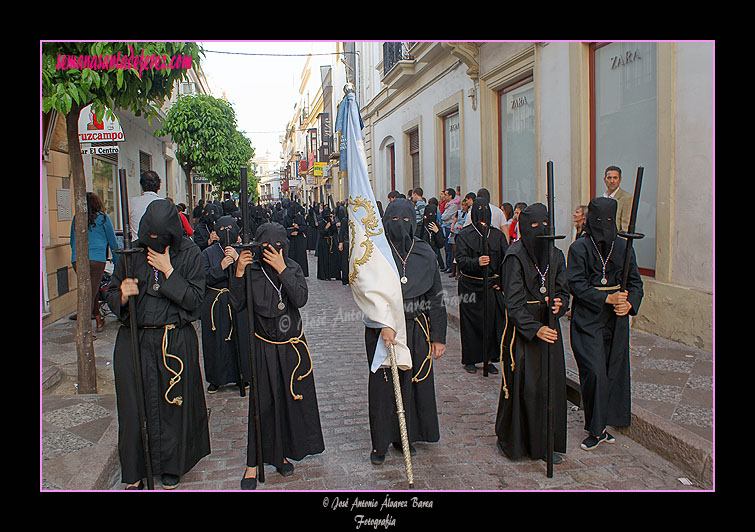 Presidencia de la Bandera Concepcionista de la Hermandad de Nuestra Señora de Amor y Sacrificio