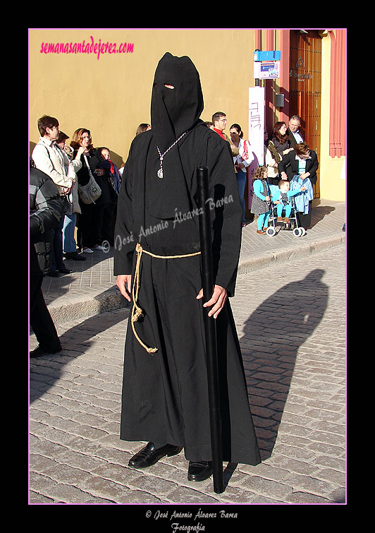 Nazareno de la Hermandad de Nuestra Señora de Amor y Sacrificio