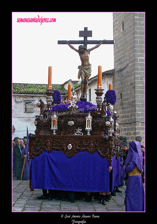 Paso del Santisimo Cristo de la Defensión