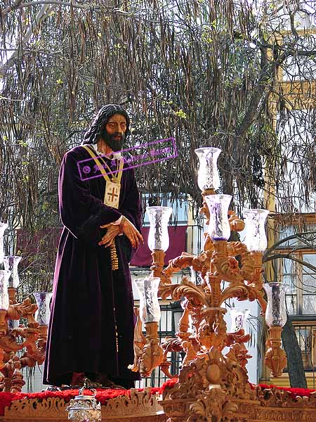 Paso de Nuestro Padre Jesús Nazareno Cautivo