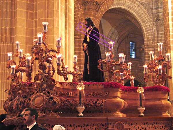 Paso de Nuestro Padre Jesús Nazareno Cautivo