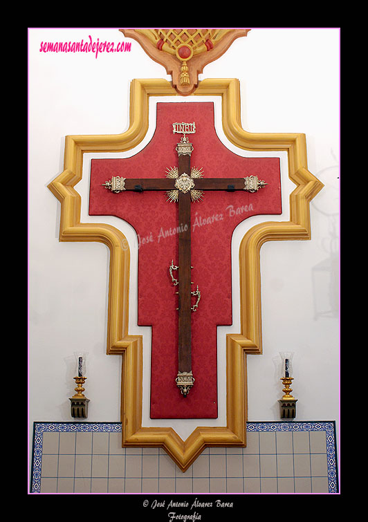 Cruz de Guia de la Hermandad (Capilla del Santísimo Cristo del Amor)