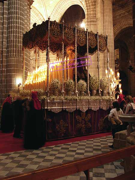 Paso de Palio de María Santísima del Desconsuelo