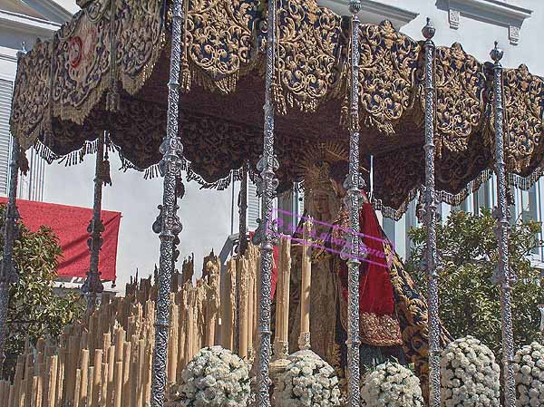 Paso de Palio de María Santísima del Desconsuelo (Encuentro Nacional de Cofradias, Jerez, 2005)