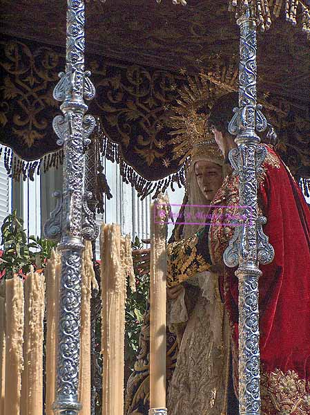 Paso de Palio de María Santísima del Desconsuelo (Encuentro Nacional de Cofradias, Jerez, 2005)