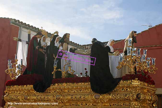 Paso de Misterio del Traslado al Sepulcro de Nuestro Señor Jesucristo