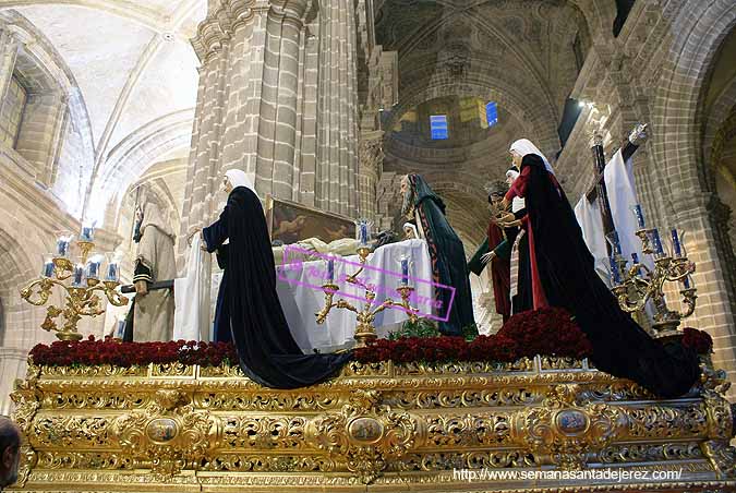 Paso de Misterio del Traslado al Sepulcro de Nuestro Señor Jesucristo