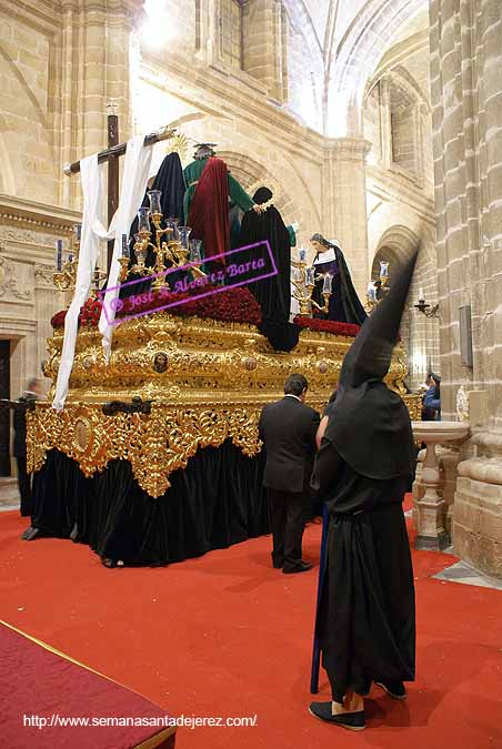 Paso de Misterio del Traslado al Sepulcro de Nuestro Señor Jesucristo