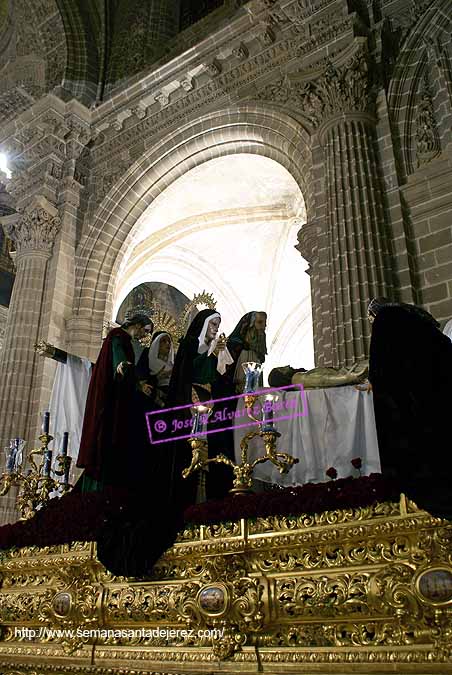 Paso de Misterio del Traslado al Sepulcro de Nuestro Señor Jesucristo