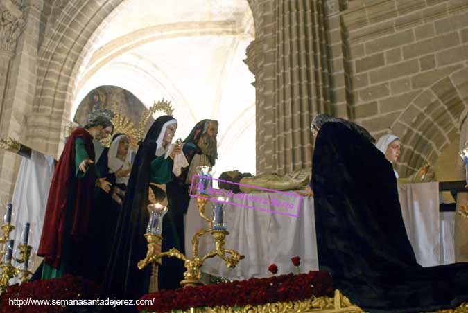 Paso de Misterio del Traslado al Sepulcro de Nuestro Señor Jesucristo