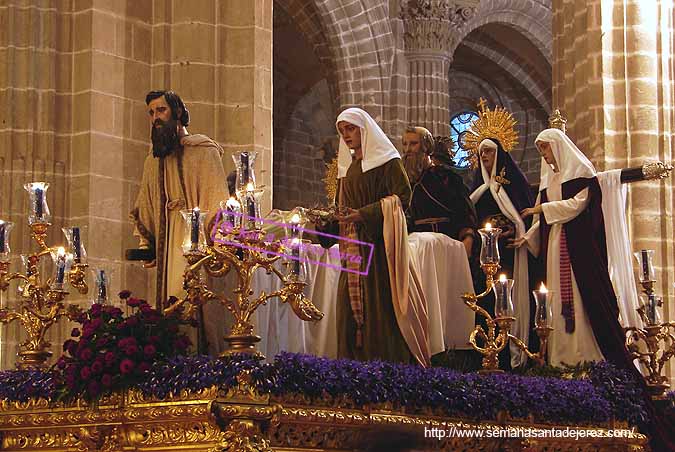 Paso de Misterio del Traslado al Sepulcro de Nuestro Señor Jesucristo