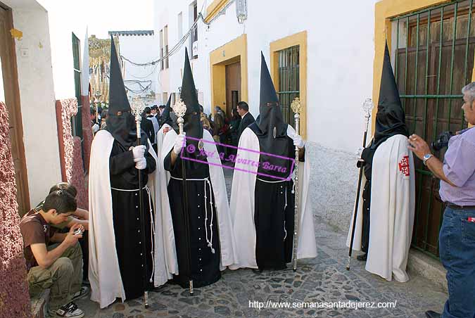 Presidencia del paso de palio de la Hermandad de Santa Marta