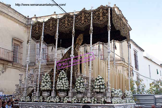 Paso de Palio de María Santísima de los Dolores