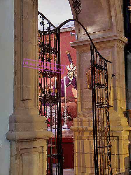 Capilla del Nuestro Padre Jesús de la Salud en sus Tres Caídas en la Iglesia del Evangelista San Lucas 