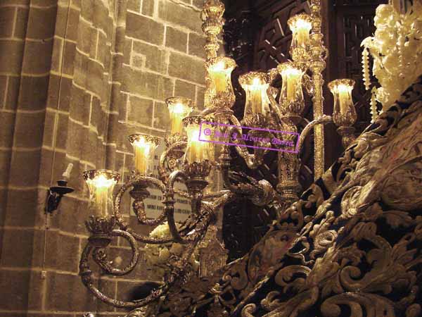 Candelabro de cola del paso de María Sanísima de la Amargura