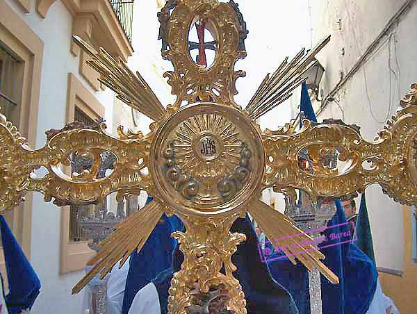 Cruceta de la Cruz de Guía de la Hermandad de la Amargura