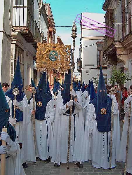 Presidencia del Guión Trinitario de la Hermandad de la Amargura