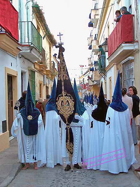 Presidencia del Estandarte de la Hermandad de la Amargura