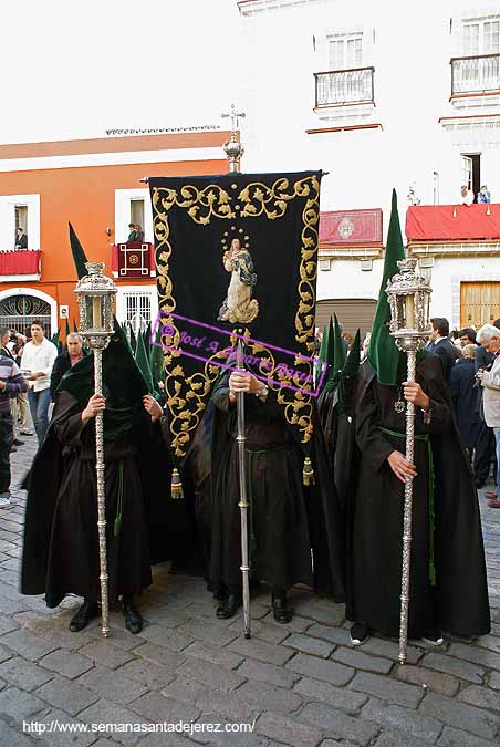 Simpecado de la Hermandad de la Vera-Cruz