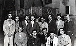 Año 1944. Aqui están todas las personas que hicieron el Paso de Misterio que tuvo la Hermandad del Huerto (Foto: Manuel Pereiras Pereiras)