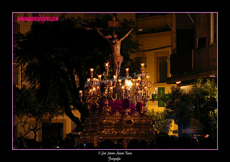 Paso del Santo Crucifijo de la Salud