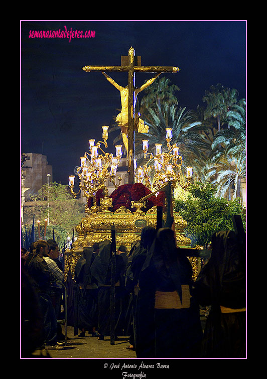 Paso del Santo Crucifijo de la Salud