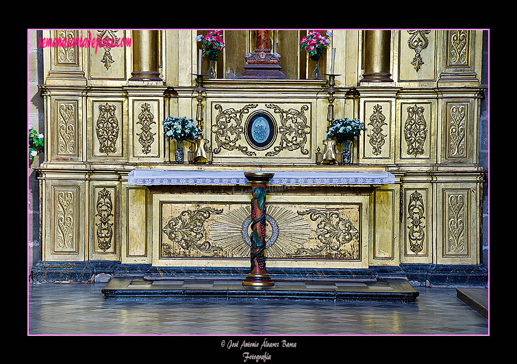 Mesa de altar del Retablo de la Virgen del Pilar (Iglesia de San Miguel)