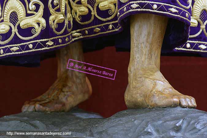 Pies de Nuestro Padre Jesús de la Via Crucis