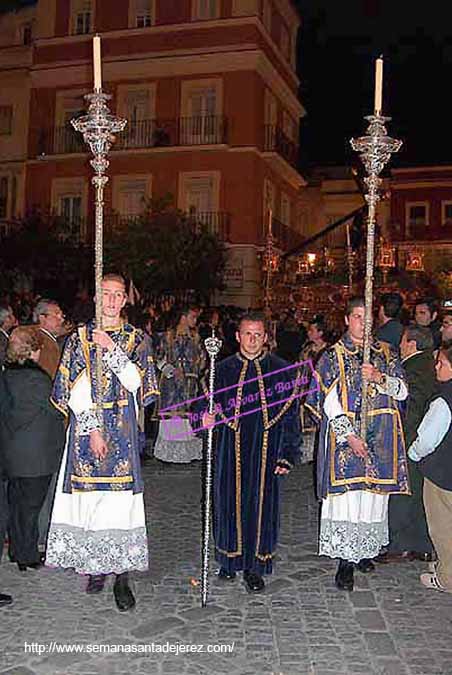 Cuerpo de Acólitos del Cortejo del paso del Señor de la Hermandad de las Cinco Llagas