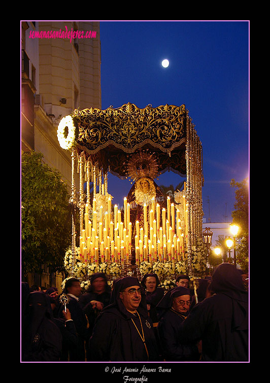 Paso de Palio de Nuestra Madre y Señora del Traspaso