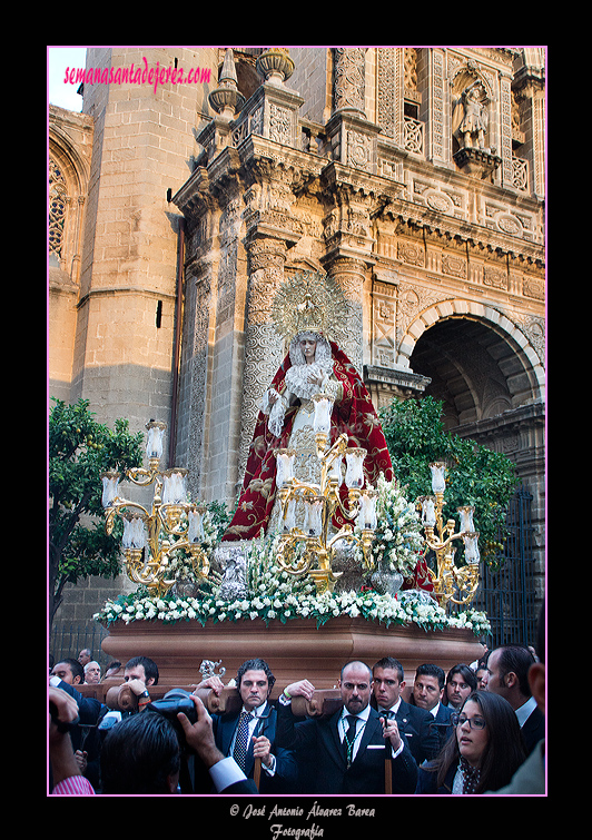 Traslado de Nuestra Señora de la Esperanza de la Yedra a la Basílica de la Merced para recibir la Medalla de Oro de la Ciudad de Jerez (29 de septiembre de 2012)