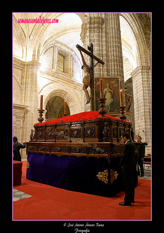 Paso del Santísimo Cristo de la Buena Muerte