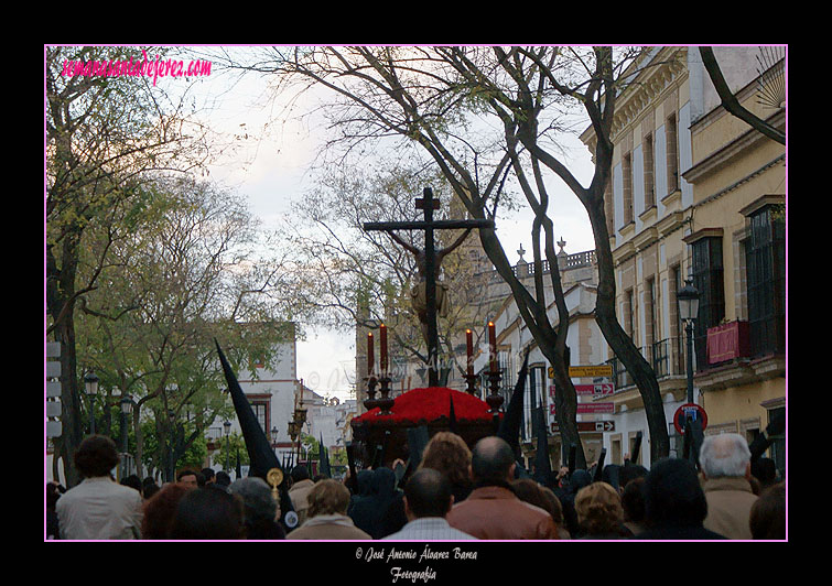 Paso del Santísimo Cristo de la Buena Muerte