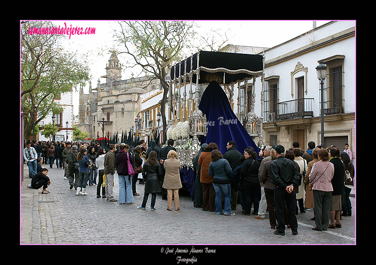 Paso de palio de María Santísima del Dulce Nombre