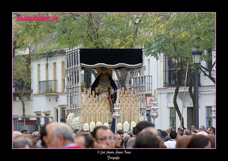 Paso de palio de María Santísima del Dulce Nombre