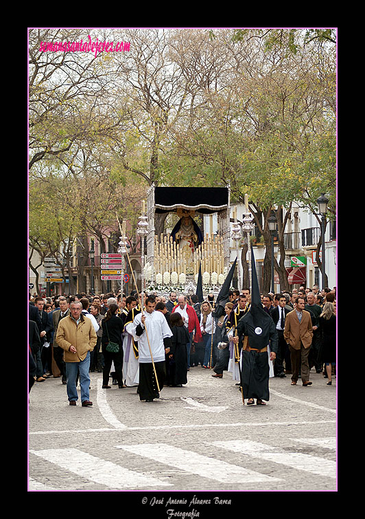 Paso de palio de María Santísima del Dulce Nombre