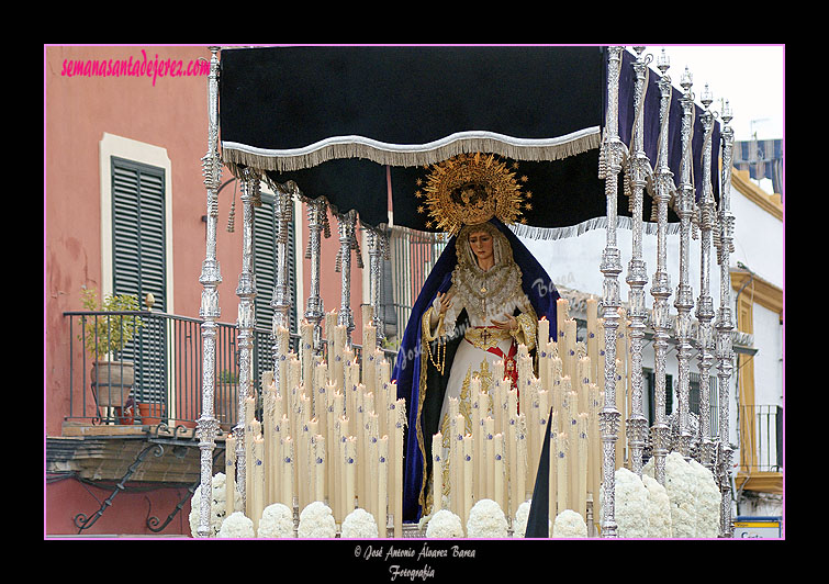 Paso de palio de María Santísima del Dulce Nombre