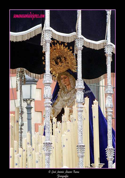 Paso de palio de María Santísima del Dulce Nombre