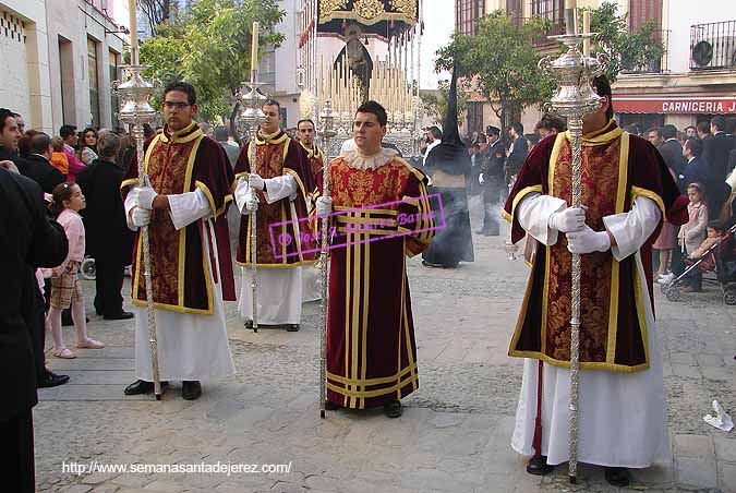 Cuerpo de Acólitos del Paso de Palio de la Hermandad del Cristo del Perdón