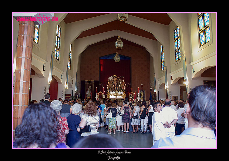 Procesión Extraordinaria del Santísimo Cristo de la Exaltación con motivo del 50º Aniversario del Paso de Misterio