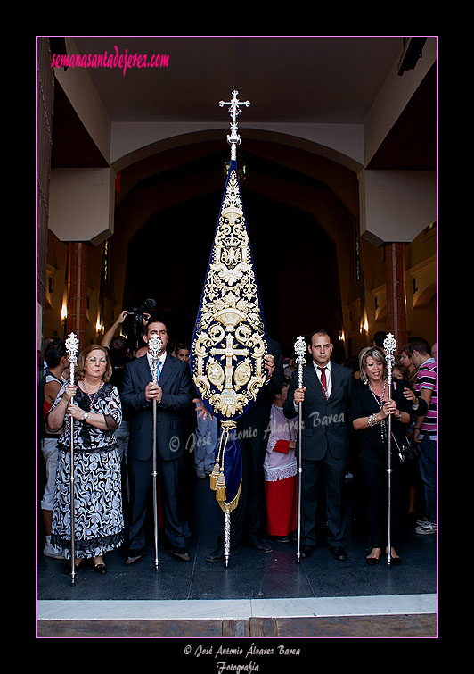 Procesión Extraordinaria del Santísimo Cristo de la Exaltación con motivo del 50º Aniversario del Paso de Misterio