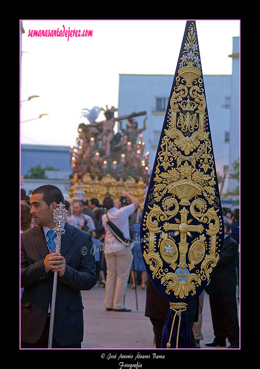 Procesión Extraordinaria del Santísimo Cristo de la Exaltación con motivo del 50º Aniversario del Paso de Misterio