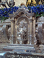 Capilla de San Pedro en la canastilla del Paso de Nuestra Señora de Loreto