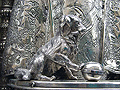 Detalle del perro de la capilla de Santo Domingo en la canastilla del Paso de Nuestra Señora de Loreto