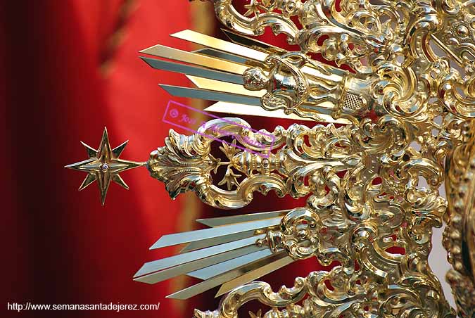 Detalle de la ráfaga de la corona de María Santísima del Valle