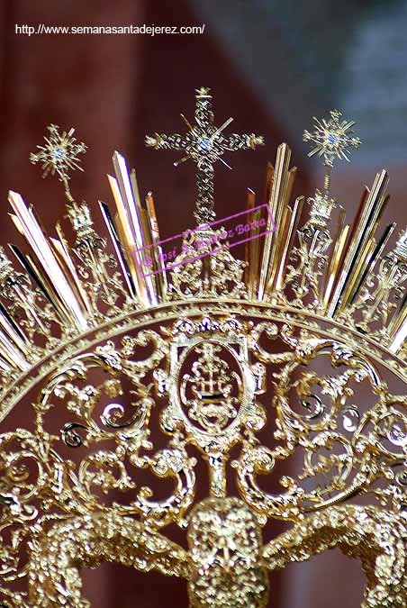 Cruz que remata la corona de María Santísima del Valle